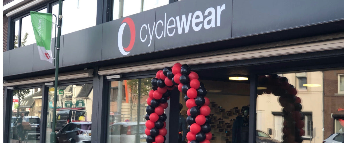 Cyclewear, de Ultieme Clicks & Bricks– Ontdek het Belang van Lokaal Shoppen