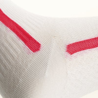 SEALSKINZ Road Aero Ankle Sock White Red