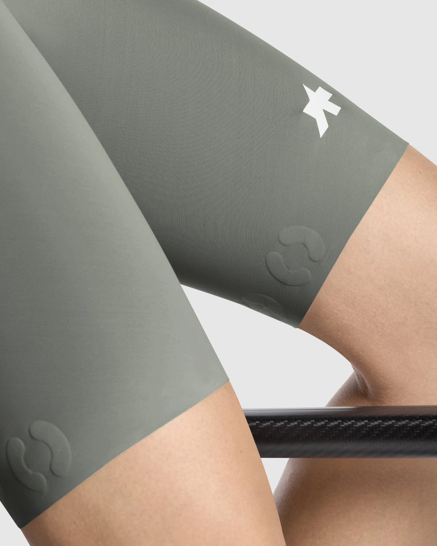 Assos Dyora R Bib Shorts S11 Edge Green