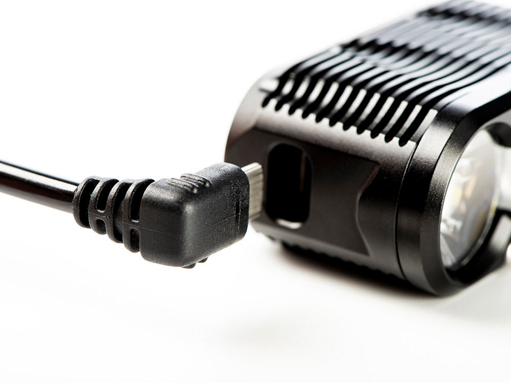 Gloworm XS 2.0 2800 Lumen