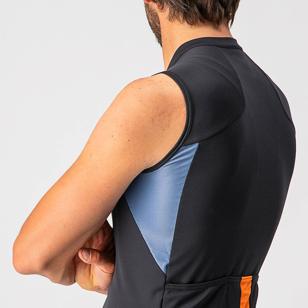 Castelli Entrata Vi Sleeveless - Light Black/Light Steel Blue-P