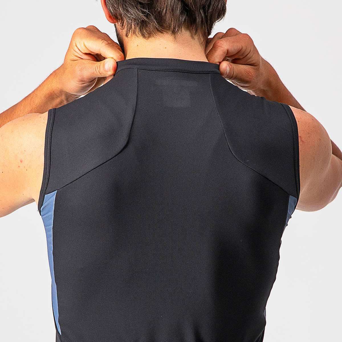 Castelli Entrata Vi Sleeveless - Light Black/Light Steel Blue-P