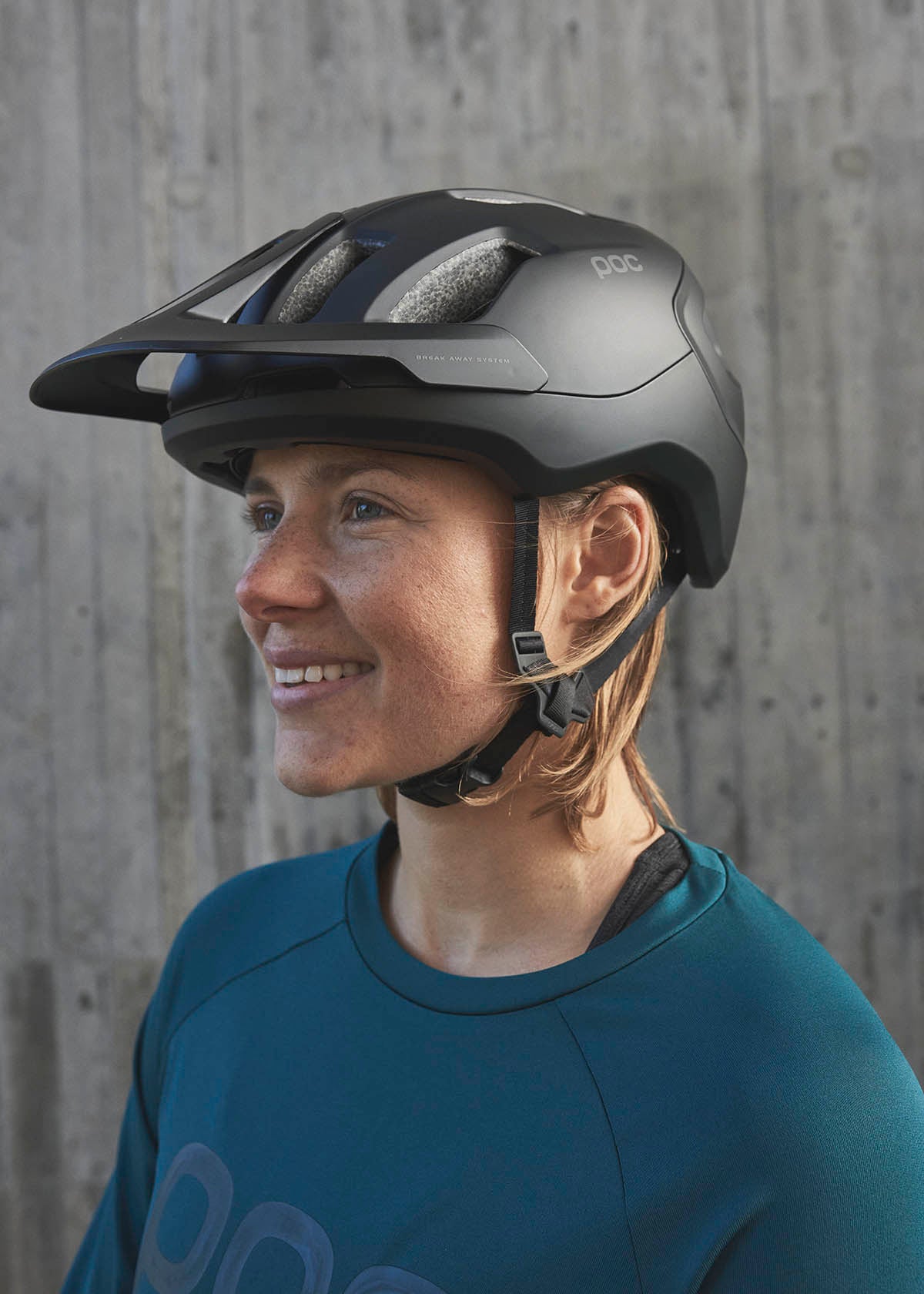 Poc Axion - Uranium Black Matt