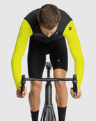 Assos EQUIPE R 2/3 Gilet S11 - Black Series