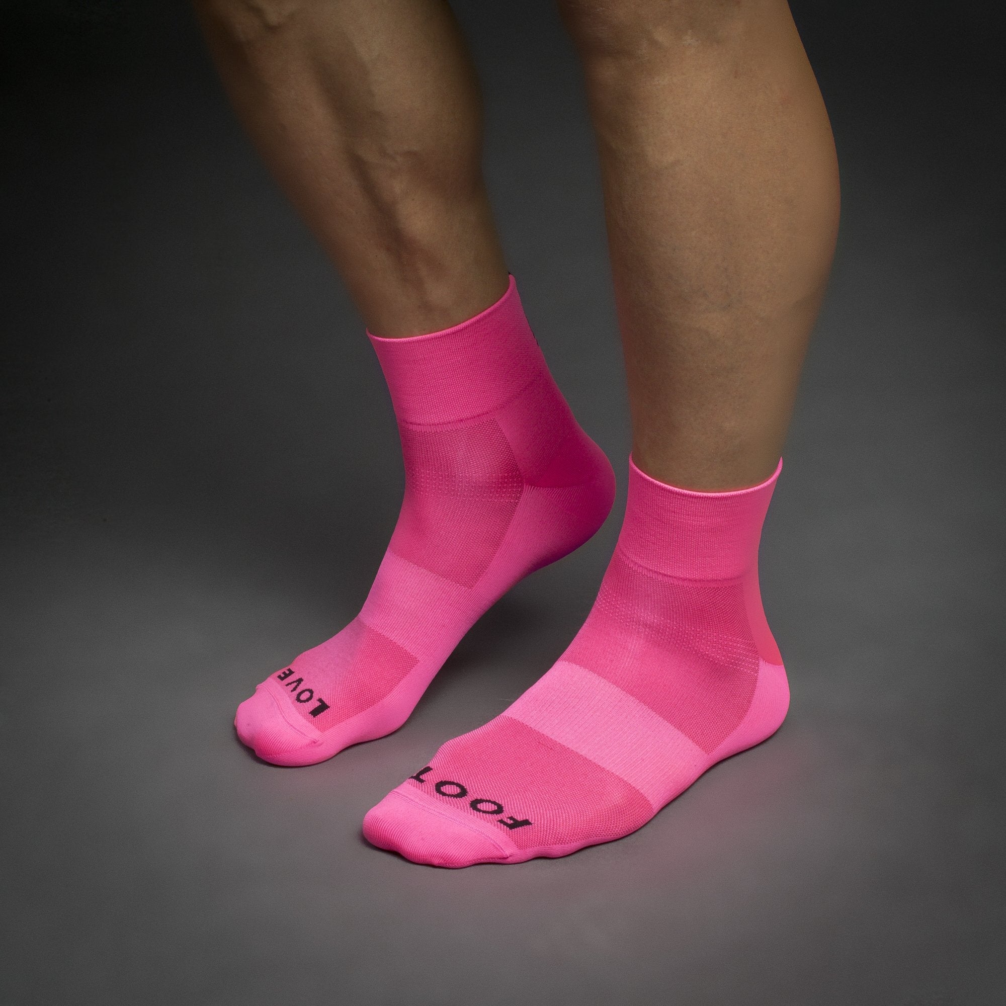 GripGrab lightweight sl short fietssok hi-vis roze