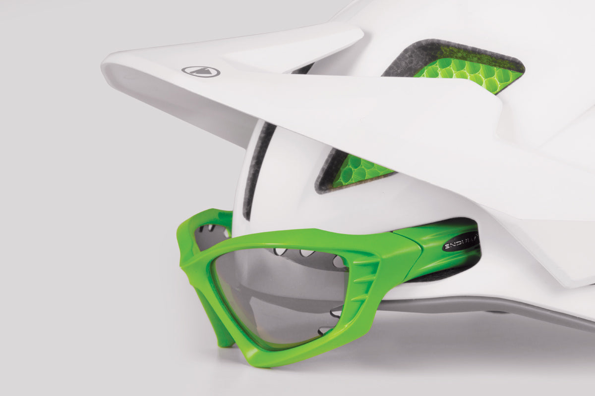 ENDURA MT500 Helmet White