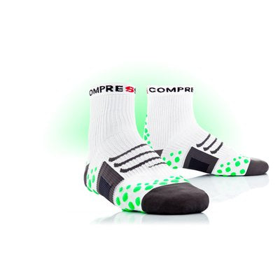 COMPRESSPORT Bike Socks High White Green
