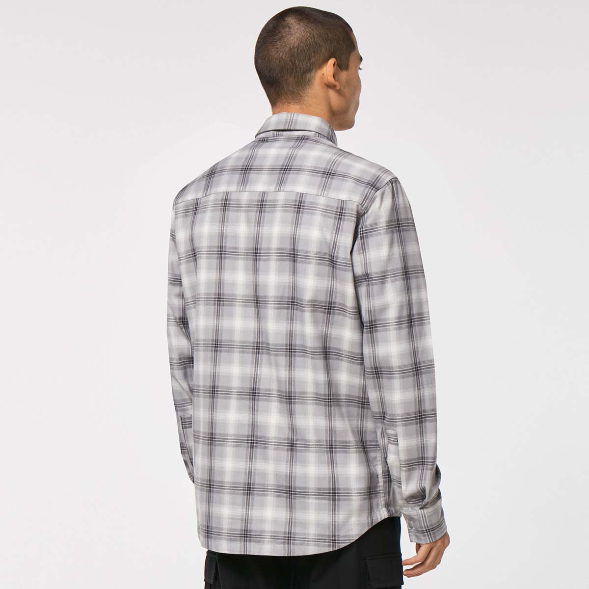 Oakley Niseko Tech Flannel - Grey Check