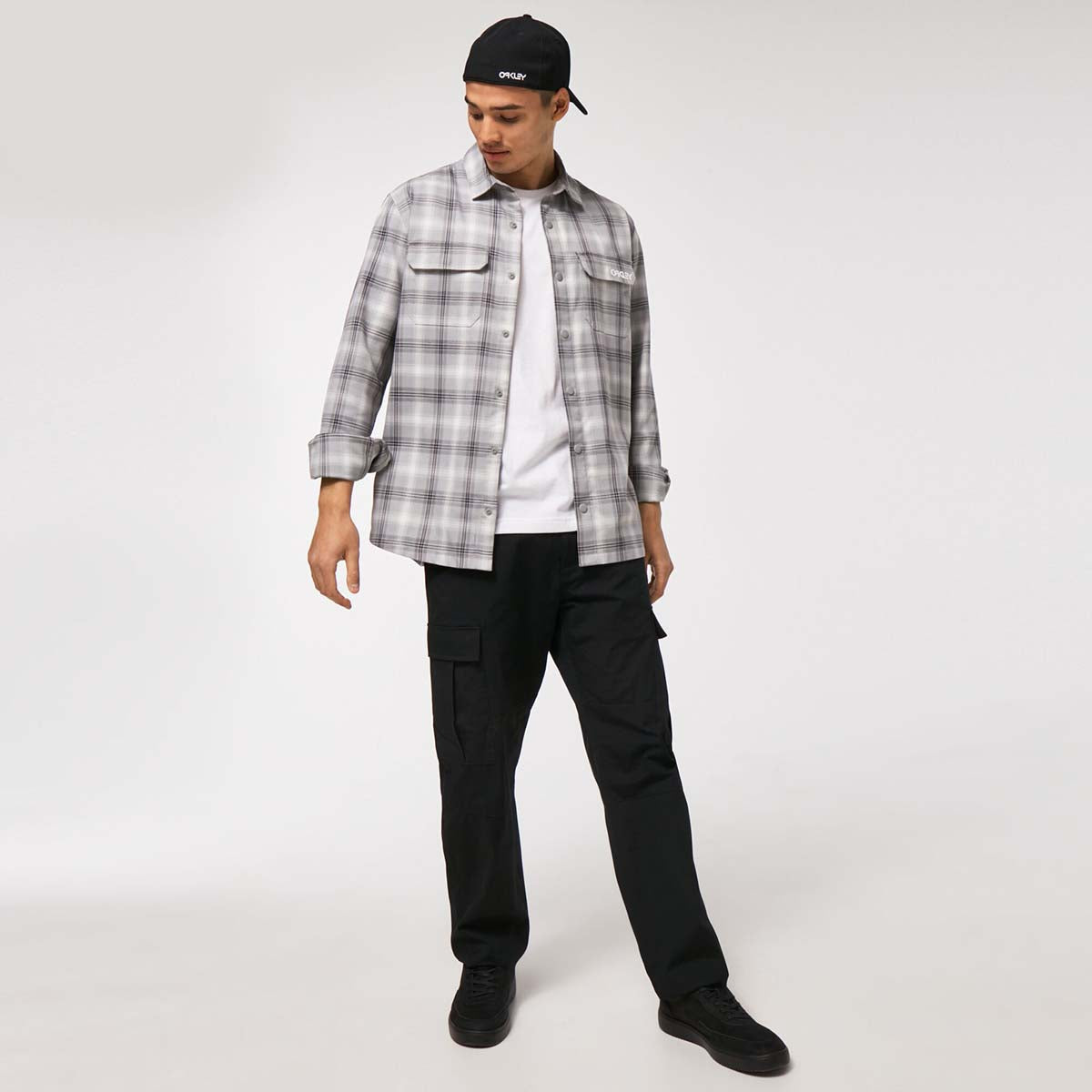 Oakley Niseko Tech Flannel - Grey Check
