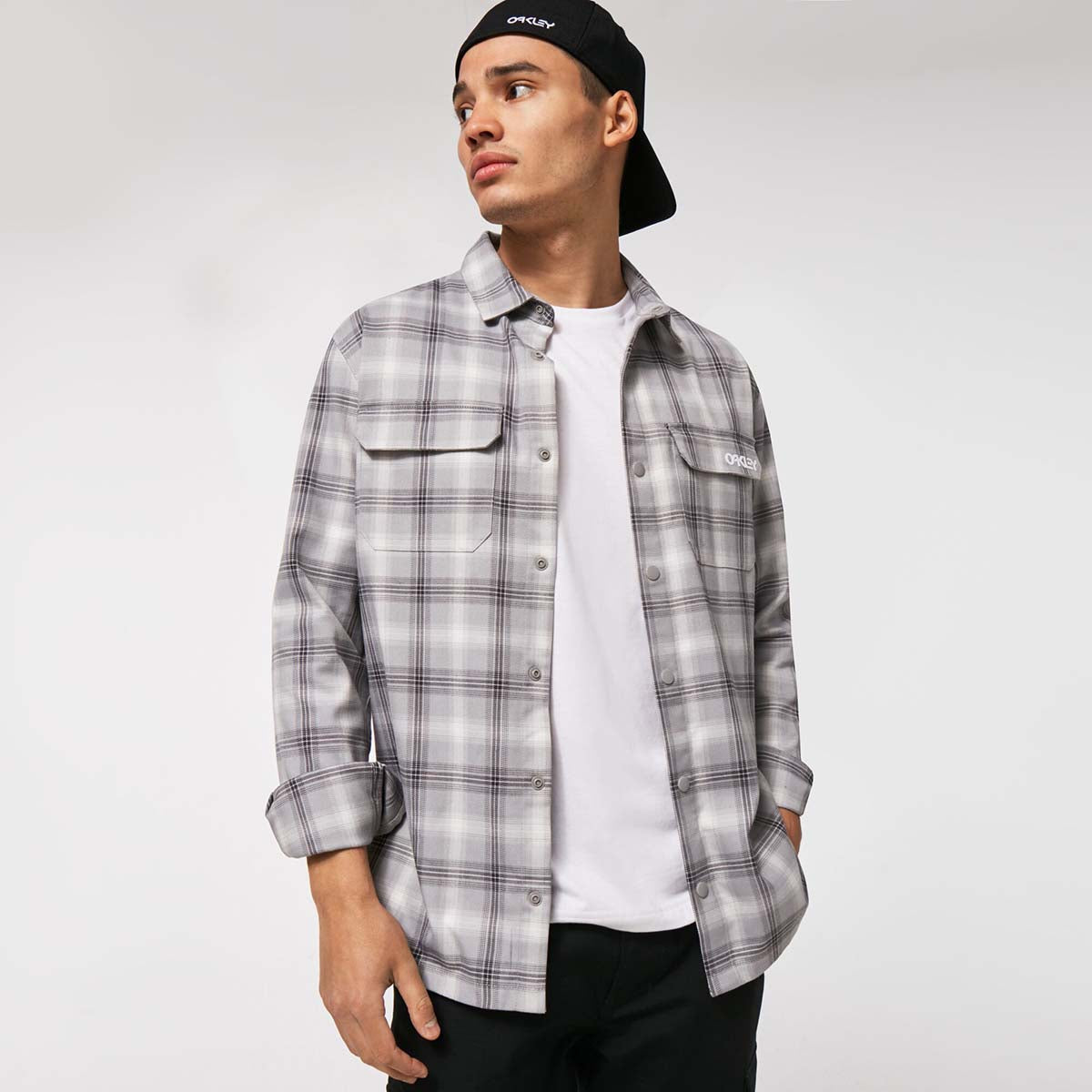 Oakley Niseko Tech Flannel - Grey Check