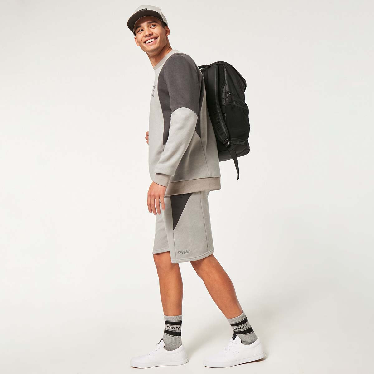 Oakley Throwback Crew Rc Sweatshirt - Stone Gray