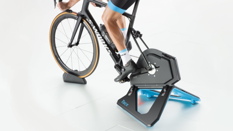 boezem zeewier Ideaal Tacx neo 2T smart fietstrainer