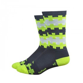 Defeet aireator high top sock neon yellow graphite steps