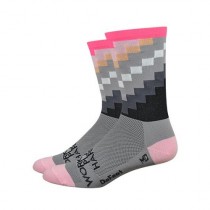 Defeet aireator high top chaussettes de cyclisme work hard play harder